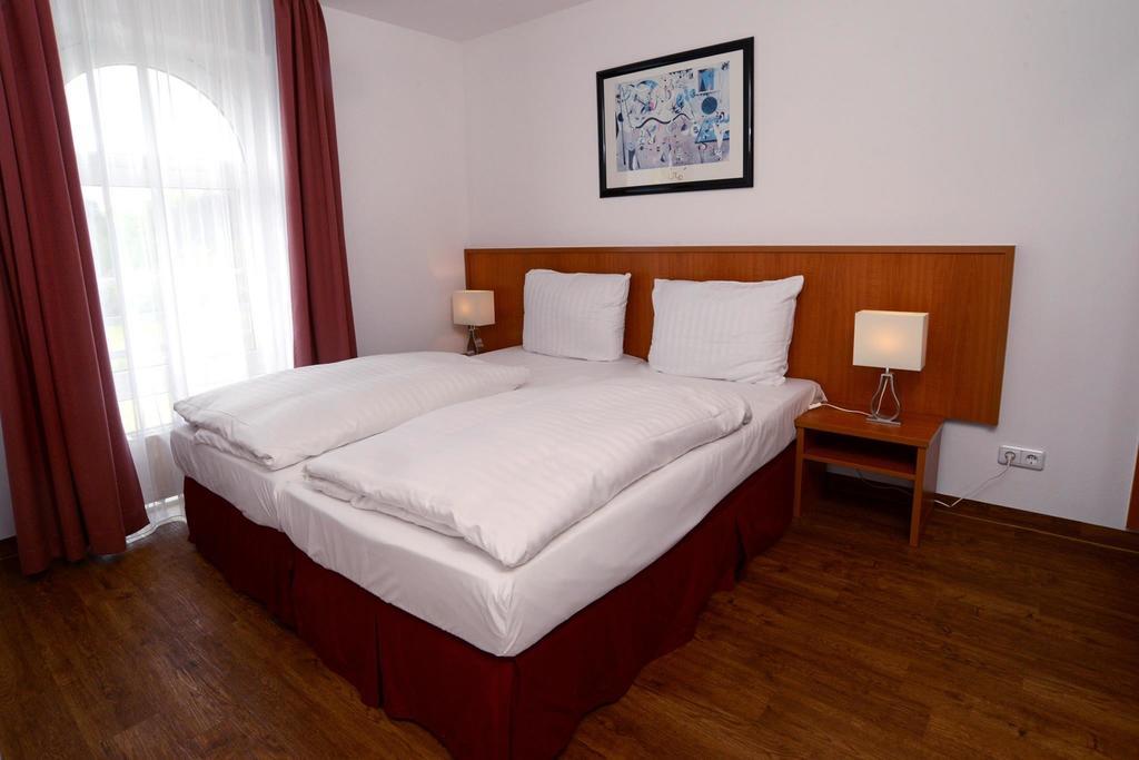 Apart Hotel Sehnde Exterior photo